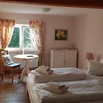 Allgaeu Meadow Ranch Hergatz